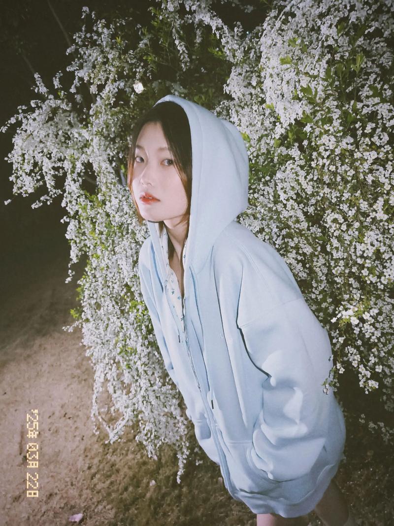 没有摄影灯怎么拍照_vivo夜景拍照，闪光灯柔光，专业模式控光