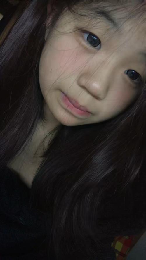 1415岁的照片不要美颜的_Angelababy晒青写真，回应天生神颜，黄圣依也分享旧照