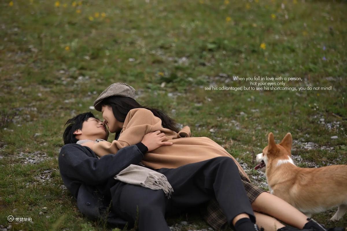 摄影师带老婆去影楼拍照的电影_电影中的爱与人性故事
