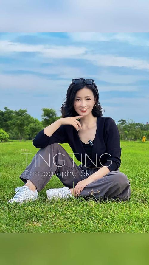 女生拍照技巧_拍照姿势技巧，轻松拍出好看照片