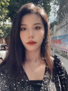 十级美颜带字图片_骨相美与氛围感融合