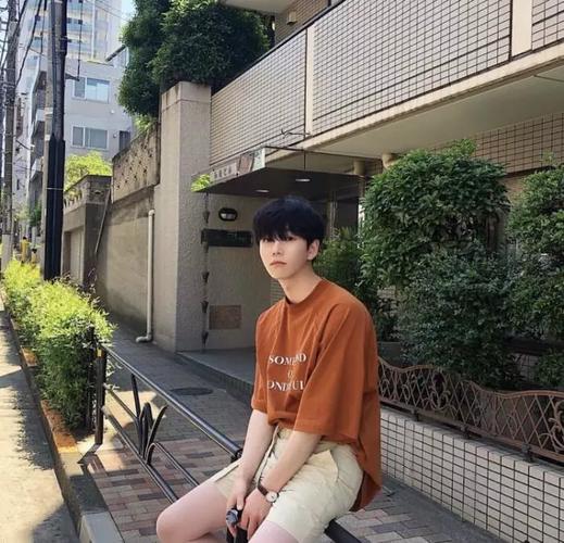 姿势大全示范拍照姿势男女_情侣互动瞬间捕捉