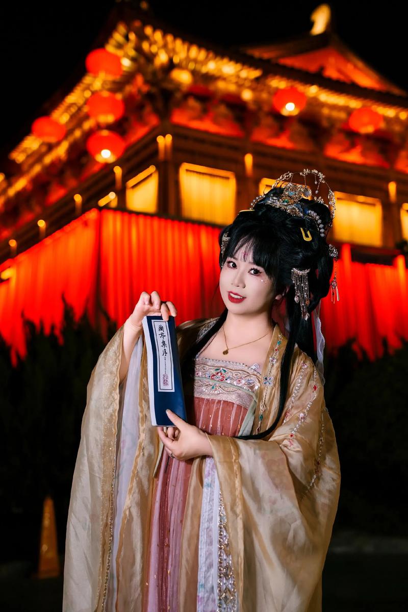 古装女生拍照姿势_手姿眼神表情要点