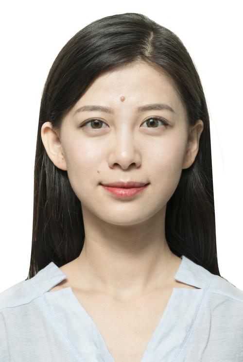 人像图片正面未精修_真实颜值打破冻龄标准