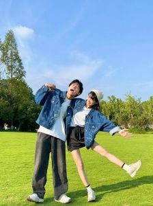 现代情侣摄影技巧_捕捉爱情故事，拍出浪漫温馨情侣照