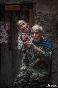 纪实人像摄影作品集_纪实摄影捕捉真实情感与社会变迁