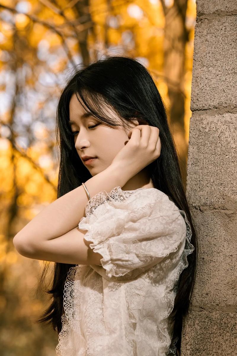 摄影人像三要素构图_色彩光线构图技巧