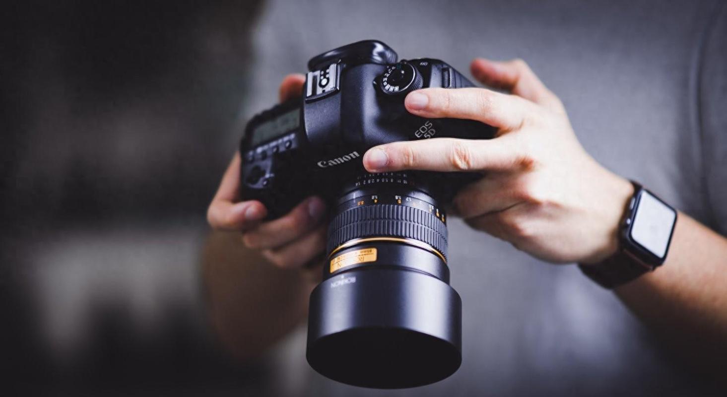 选择写真摄影师要注意什么_选写真摄影师，看真实客片避坑！
