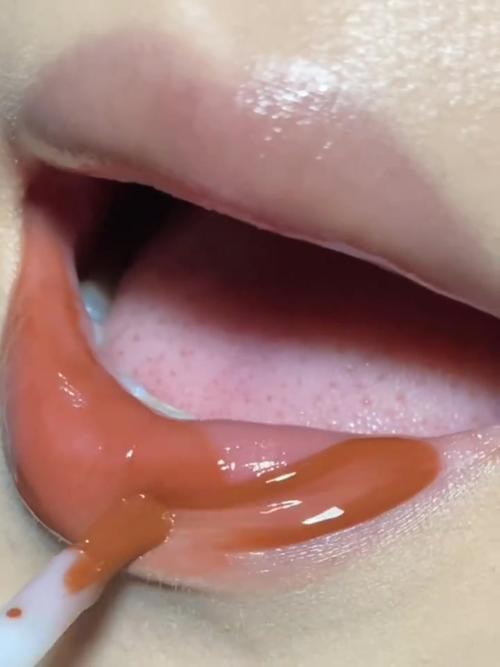 激萌相机美颜口红溢出怎么处理_美颜相机口红溢出？简单调整修复！