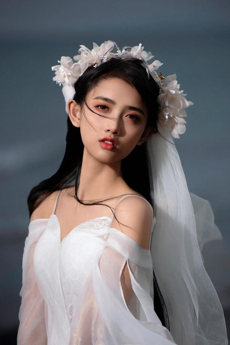 人像修图的最高境界_艺术与技术的完美结合，展现人物最佳状态