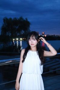 逆光人像外置闪光灯_纽尔Q200闪光灯，逆光补光好帮手！