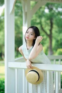 尼康z24-105拍人像怎么样_尼康Z24-105mm人像镜头，轻便实用，性价比高