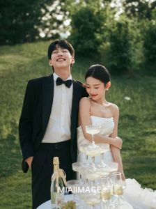 婚庆图片新人拍照_捕捉真情瞬间，定格幸福婚礼！