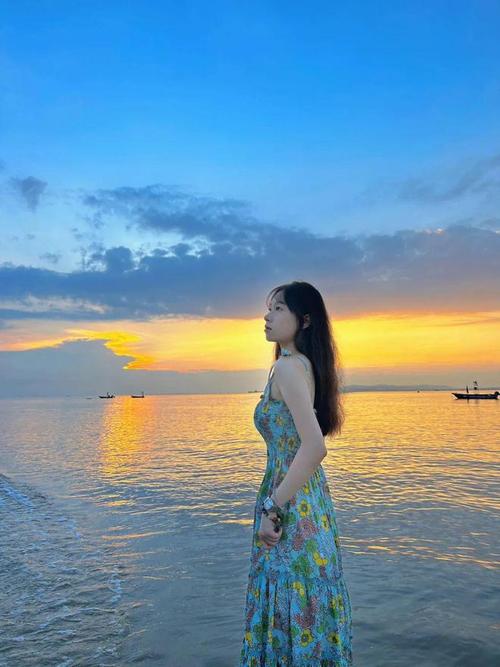 海边拍照用什么镜头_海边拍照用中长焦，主体更突出