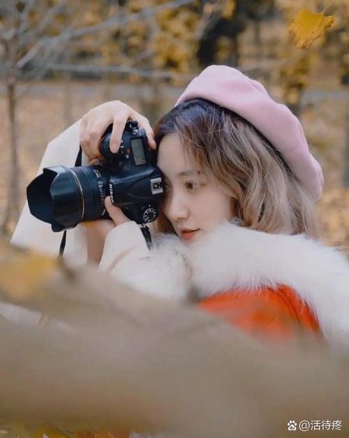 拍写真与摄影师高清_写真捕捉瞬间美，大师展现女性魅力，秀人网供交流