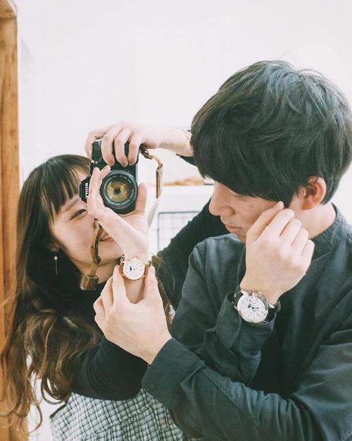 情侣拍照摄影师_真实情感，电影质感的情侣写真