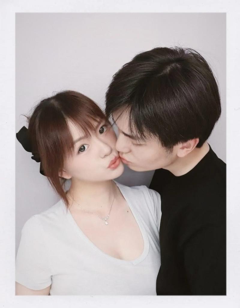 男朋友和闺蜜拍照的区别_女生重互动，男生偏独立